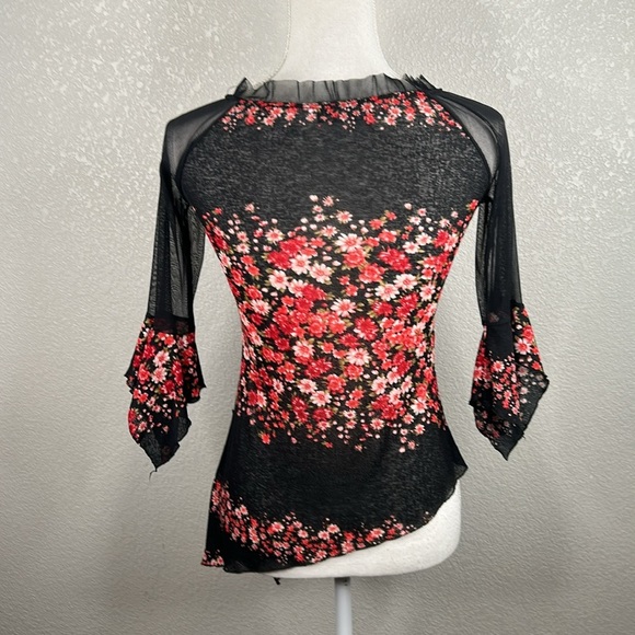 Fashion 100 Paris Black Sheer Cottagecore Floral Boho Asymmetrical Top Sz Small - Picture 4 of 6